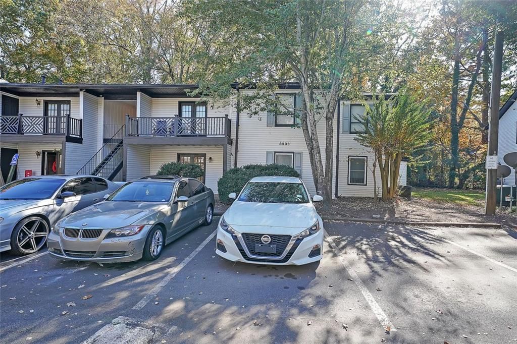 3603 WOODBRIAR Circle M, Tucker, GA 30084