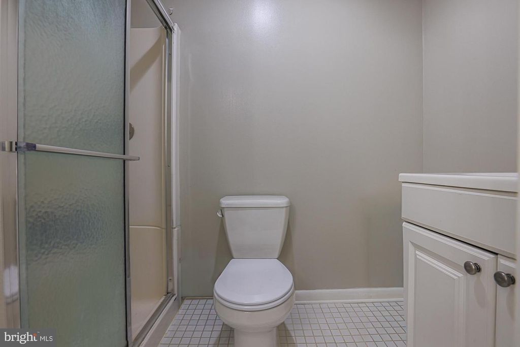 Image 30 of property listing at 2804 BANEBERRY CT, Baltimore, MD 21209