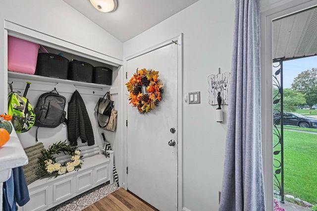 17663 Dolores Street, Livonia City, MI 48152