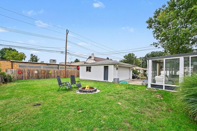 17663 Dolores Street, Livonia City, MI 48152