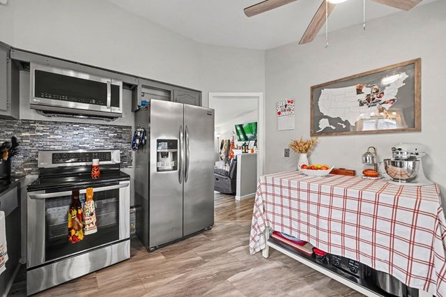 17663 Dolores Street, Livonia City, MI 48152