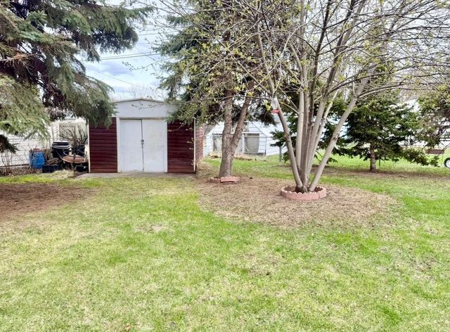 1711 11th Avenue N, Moorhead, MN 56560