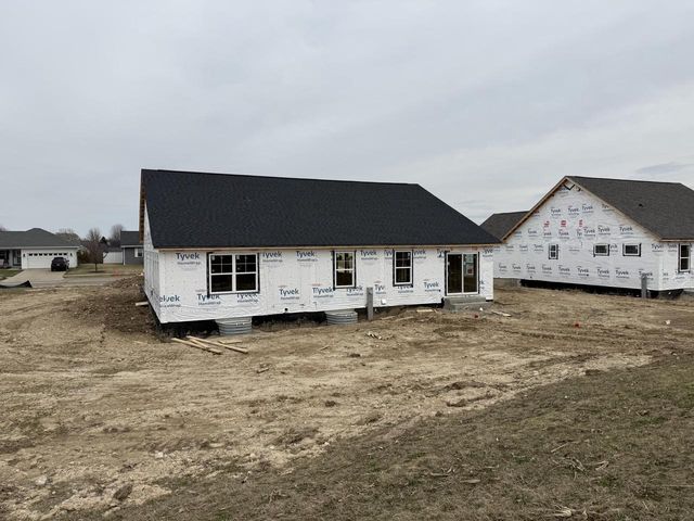 216 Linden LANE, Delavan, WI 53115