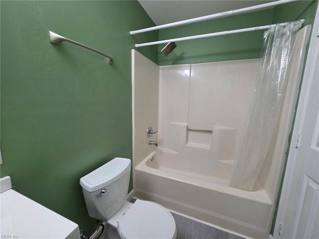 4226 Beasley CT, Virginia Beach, VA 23462