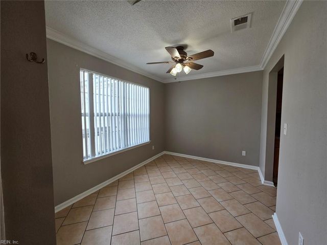 4226 Beasley CT, Virginia Beach, VA 23462