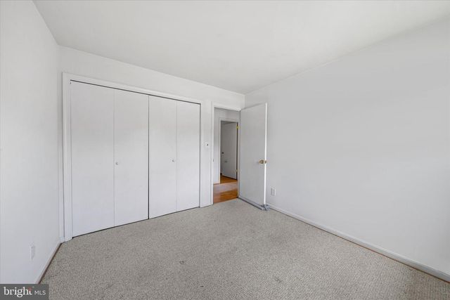 905 CAROLE CT SE, Vienna, VA 22180