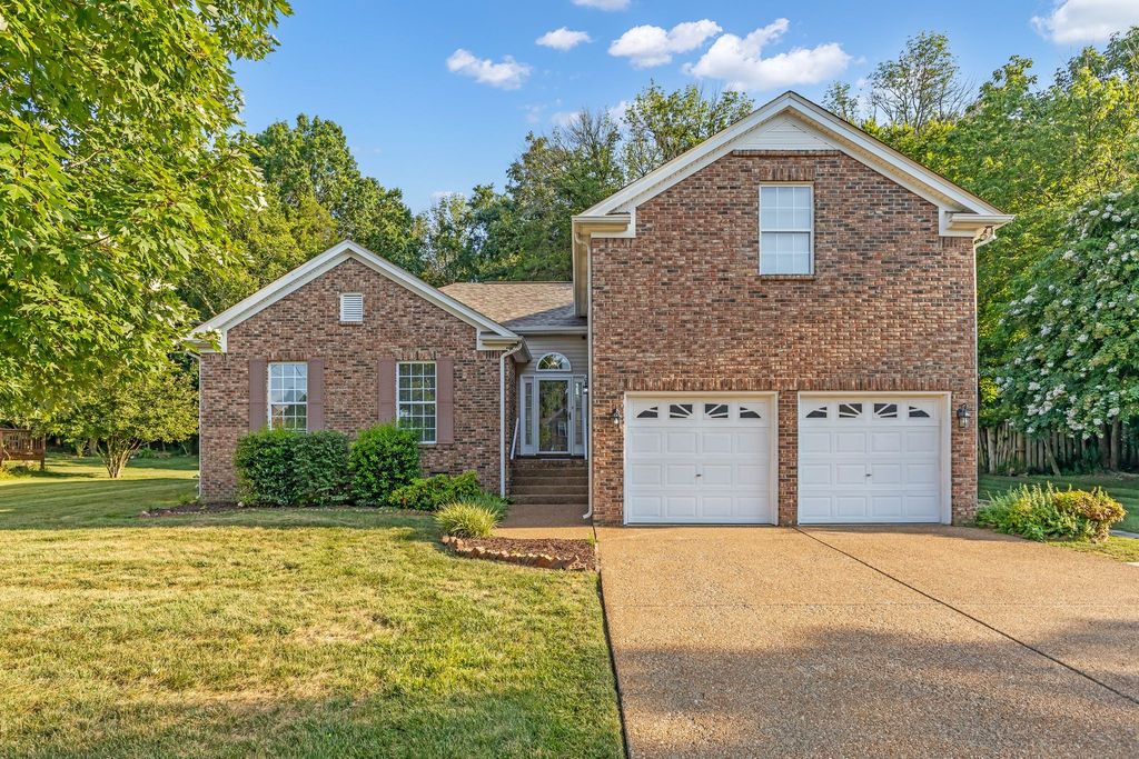 224 Norfolk Ln, Nolensville, TN 37135
