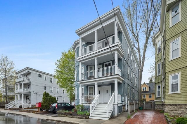 29-31 Washburn Ave 1B, Cambridge, MA 02140