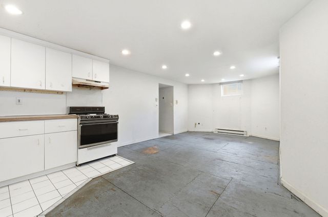 29-31 Washburn Ave 1B, Cambridge, MA 02140