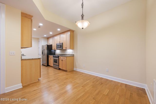 2000 Lancashire Ave 102, Louisville, KY 40205