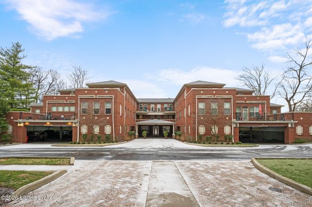 2000 Lancashire Ave 102, Louisville, KY 40205