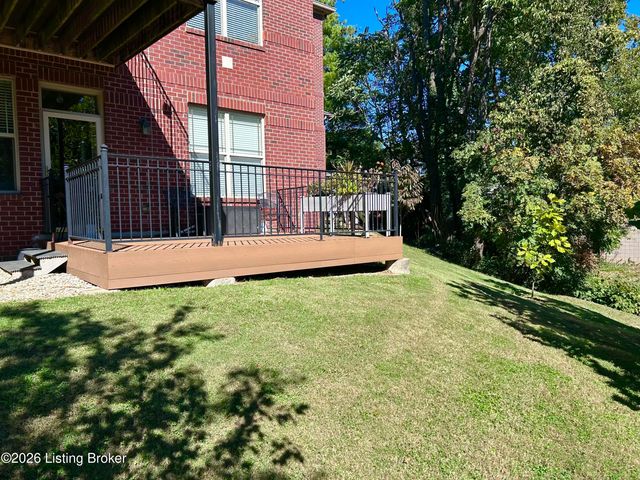 2000 Lancashire Ave 102, Louisville, KY 40205