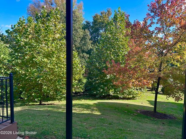 2000 Lancashire Ave 102, Louisville, KY 40205