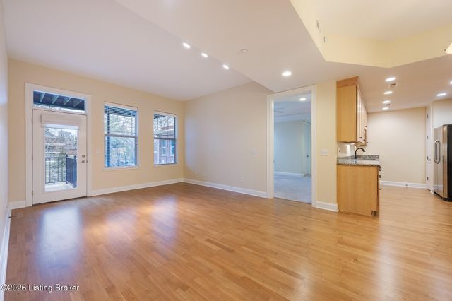 2000 Lancashire Ave 102, Louisville, KY 40205