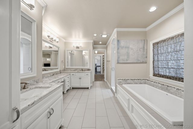 8007 S Galveston Court, Tulsa, OK 74132