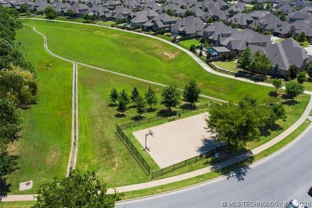 8007 S Galveston Court, Tulsa, OK 74132