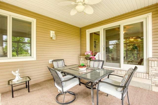 W173N7932 Bluejay COURT, Menomonee Falls, WI 53051