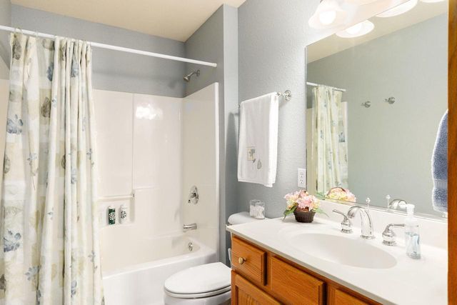 W173N7932 Bluejay COURT, Menomonee Falls, WI 53051