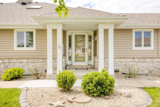 W173N7932 Bluejay COURT, Menomonee Falls, WI 53051
