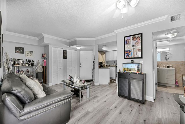 8255 SW 152nd Ave E-312, Miami, FL 33193