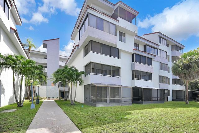 8255 SW 152nd Ave E-312, Miami, FL 33193