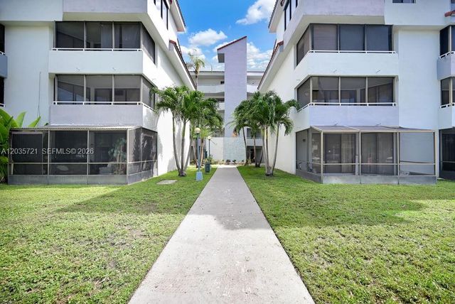 8255 SW 152nd Ave E-312, Miami, FL 33193