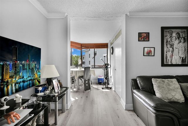 8255 SW 152nd Ave E-312, Miami, FL 33193