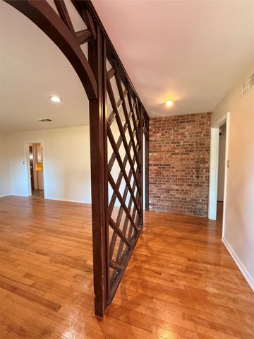 150 Justin Avenue, Shreveport, LA 71105