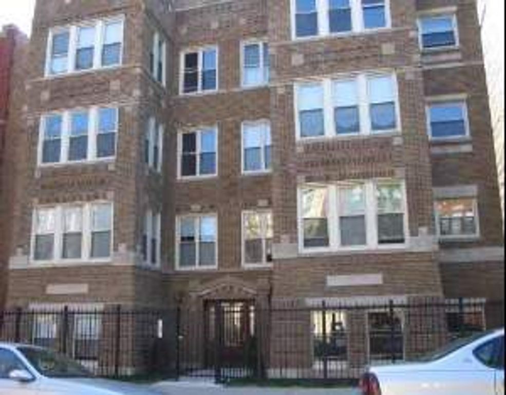 7010 S Merrill Avenue GDN, Chicago, IL 60649