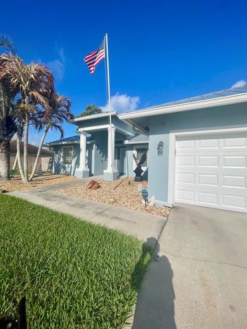 1786 SW Cordova Street, Port St. Lucie, FL 34987