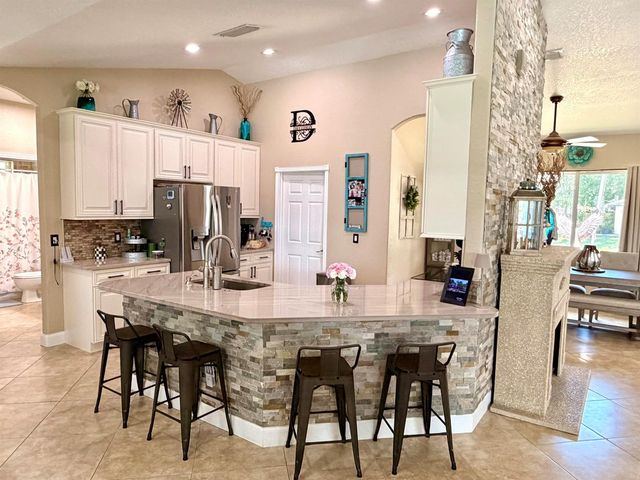 1786 SW Cordova Street, Port St. Lucie, FL 34987