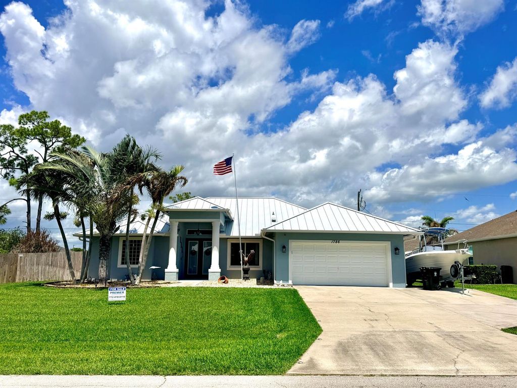 1786 SW Cordova Street, Port St. Lucie, FL 34987