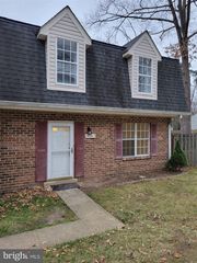 5124-B SHAWE PL #2-KR, Waldorf, MD 20602