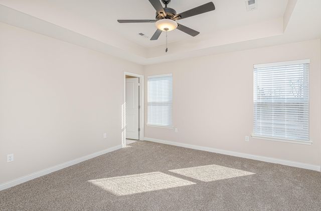 720 PROMENADE DR, Columbia, MO 65202