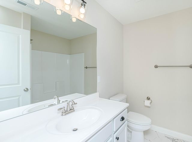 720 PROMENADE DR, Columbia, MO 65202