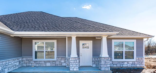 720 PROMENADE DR, Columbia, MO 65202