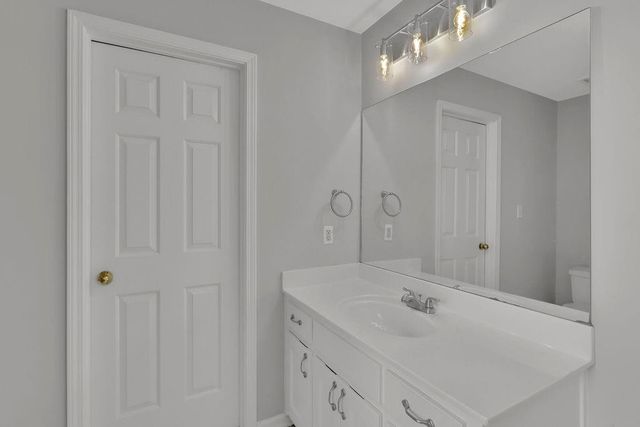 725 Somerset Vale Drive, Lawrenceville, GA 30044