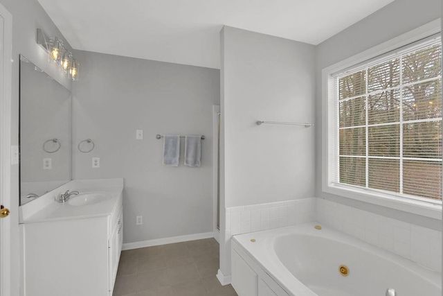 725 Somerset Vale Drive, Lawrenceville, GA 30044