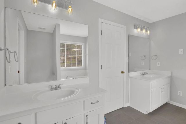 725 Somerset Vale Drive, Lawrenceville, GA 30044