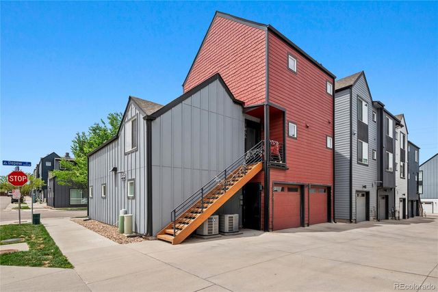 1052 Depew Street, Lakewood, CO 80214