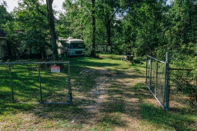 178 Cypress Street, Huffman, TX 77336