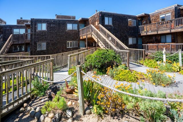 101 Shell Drive 22, Watsonville, CA 95076