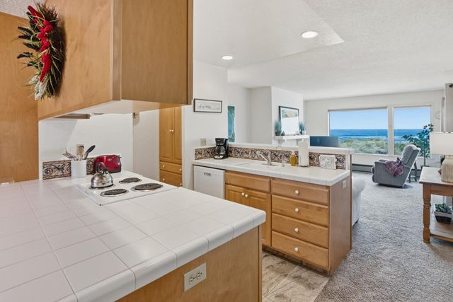 101 Shell Drive 22, Watsonville, CA 95076