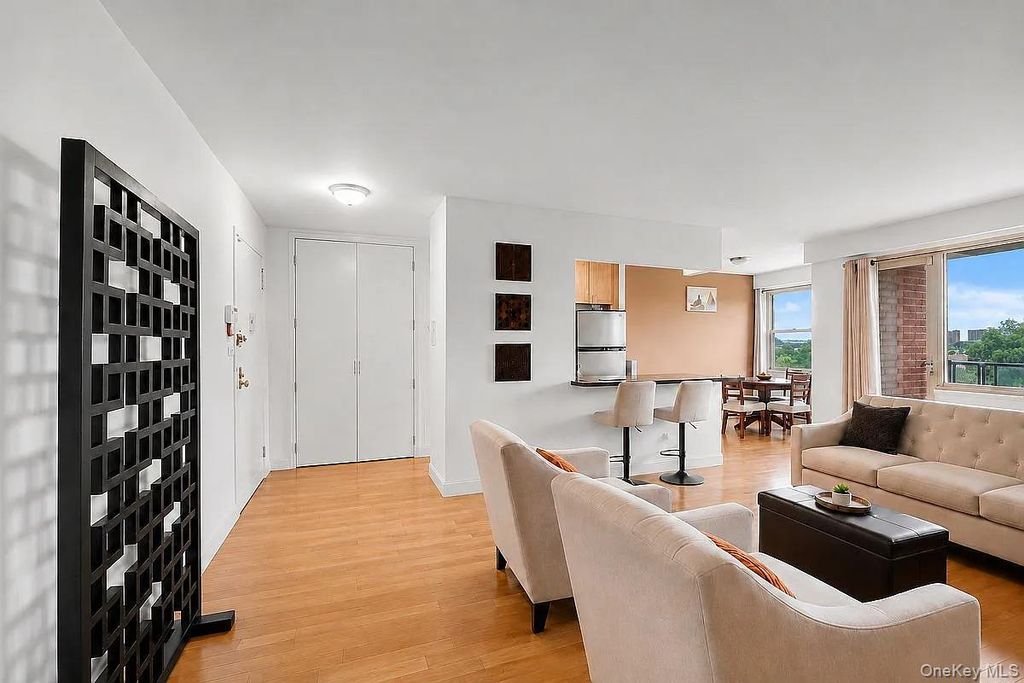 400 Cozine Avenue 5E, Brooklyn, NY 11207 — exterior