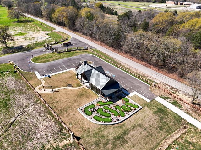 394 Crystal Cove, Dodd City, TX 75438