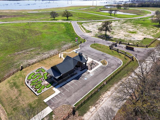 394 Crystal Cove, Dodd City, TX 75438