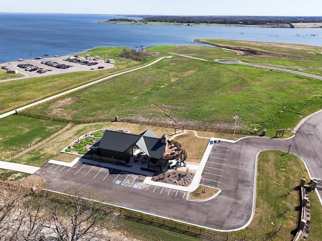 394 Crystal Cove, Dodd City, TX 75438