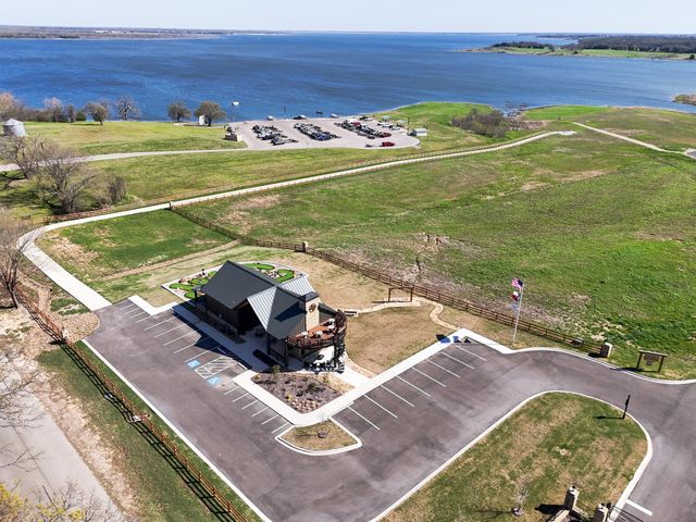 394 Crystal Cove, Dodd City, TX 75438