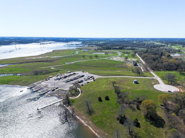 394 Crystal Cove, Dodd City, TX 75438