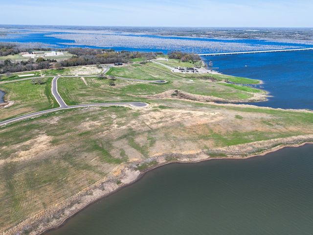 394 Crystal Cove, Dodd City, TX 75438